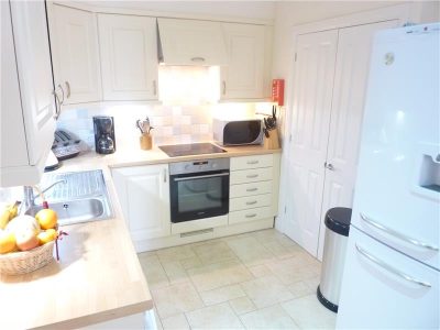 Le Hurel Holiday Cottages – L Etable Cottage (4), Trinity Manor