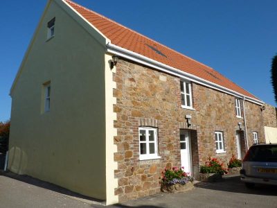 Kings Cottage – 2 Bedrooms, Mont De La Rocque